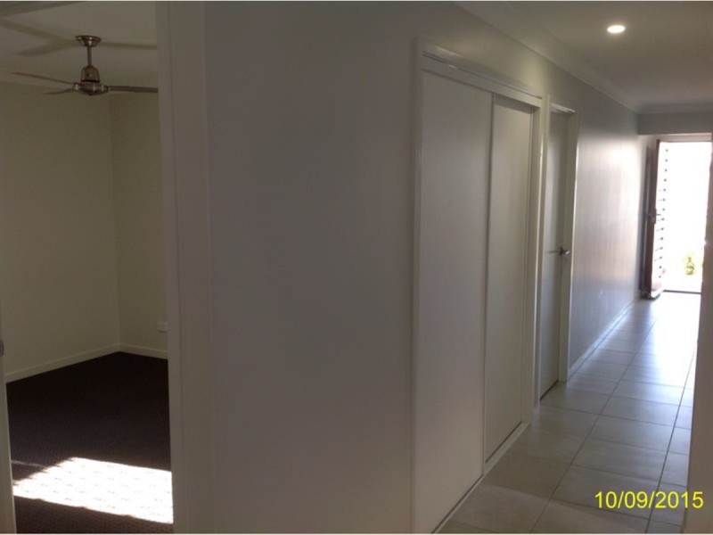 4 Apple Crescent, Caloundra West QLD 4551