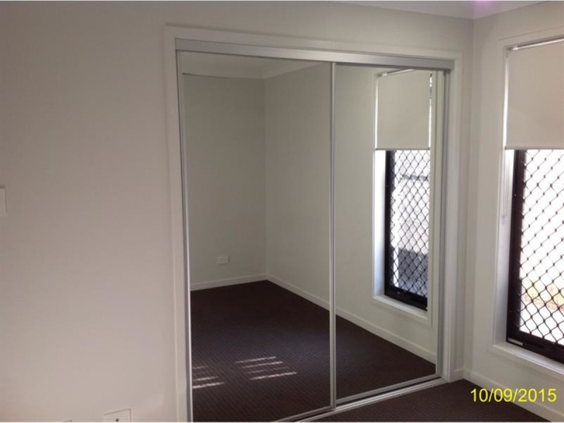 4 Apple Crescent, Caloundra West QLD 4551