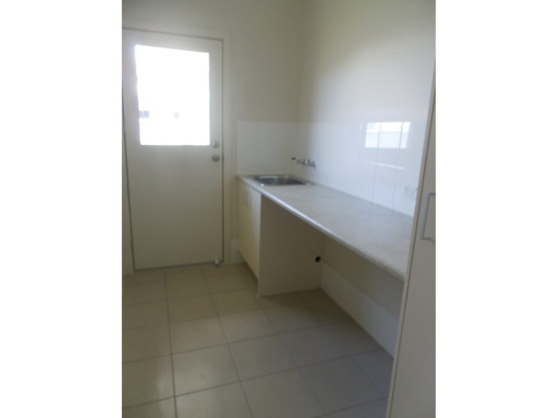 100 Tweddell Drive, Pelican Waters QLD 4551