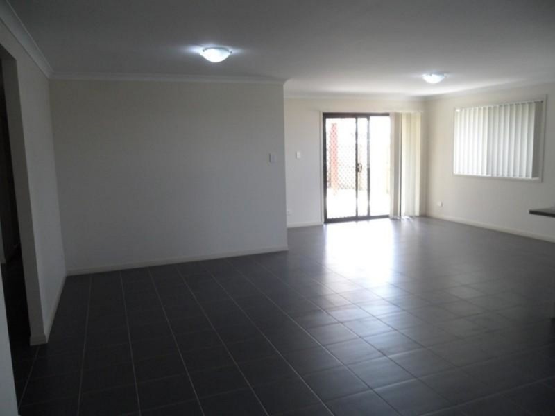 16 Bremer Street, Sippy Downs QLD 4556