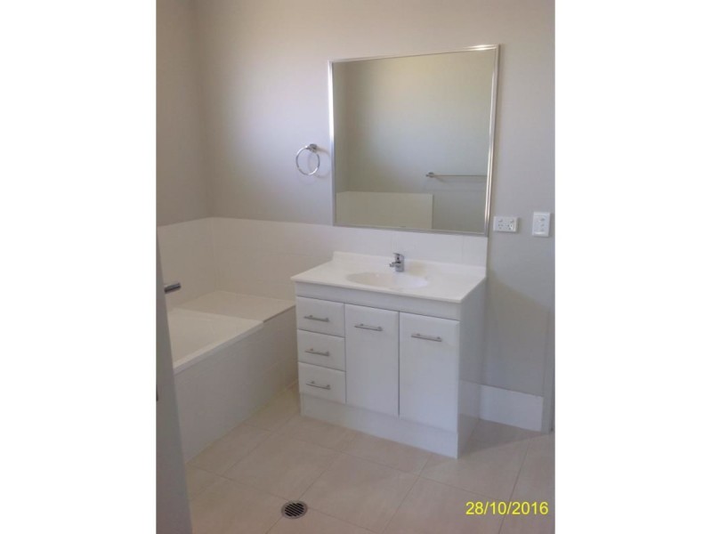 1a Geordy Close, Beerwah QLD 4519