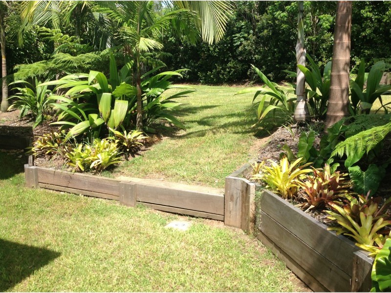 3 Haven Court, Mooloolah Valley QLD 4553