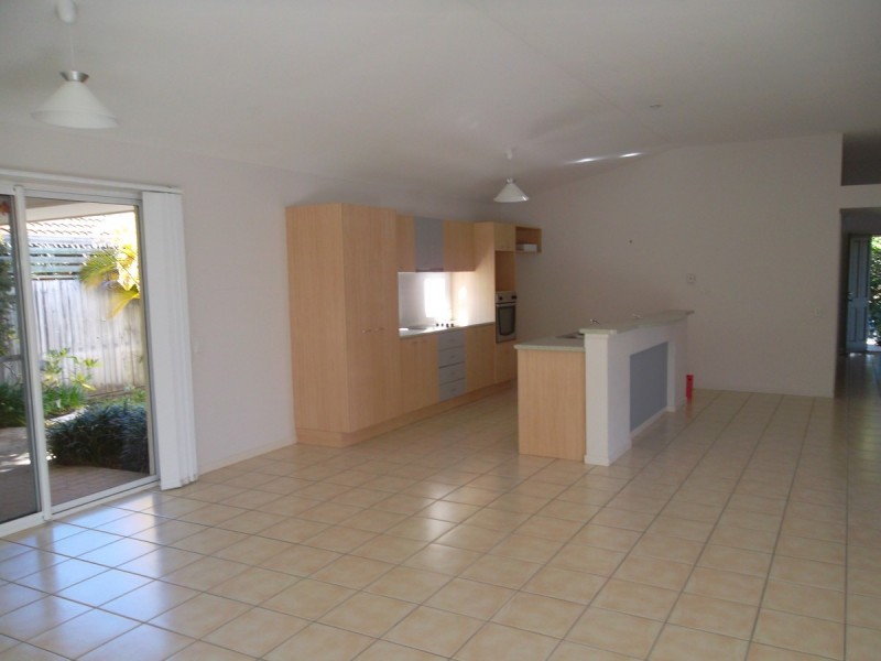 87 Albany Street, Sippy Downs QLD 4556