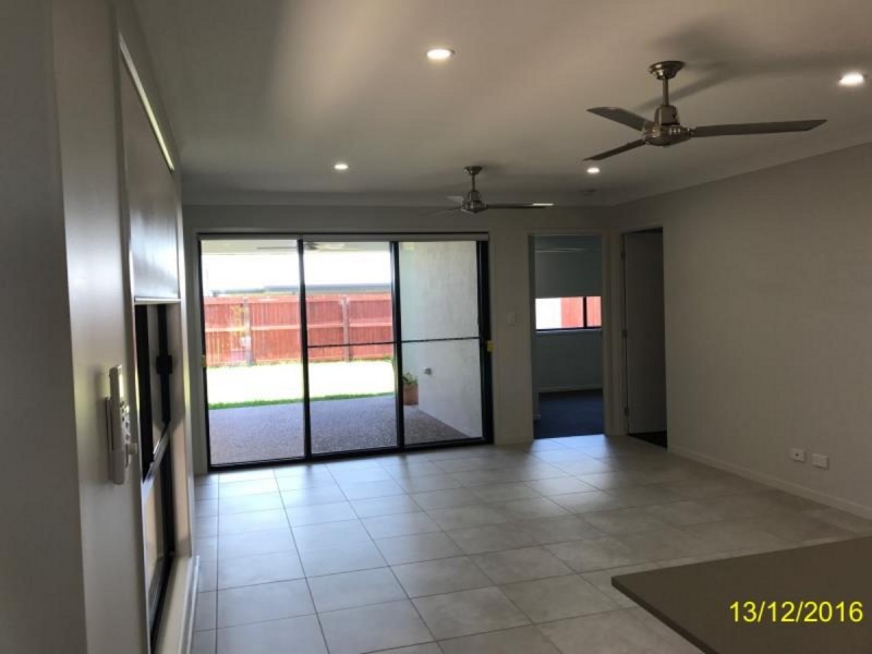 8 Vincent Avenue, Sippy Downs QLD 4556