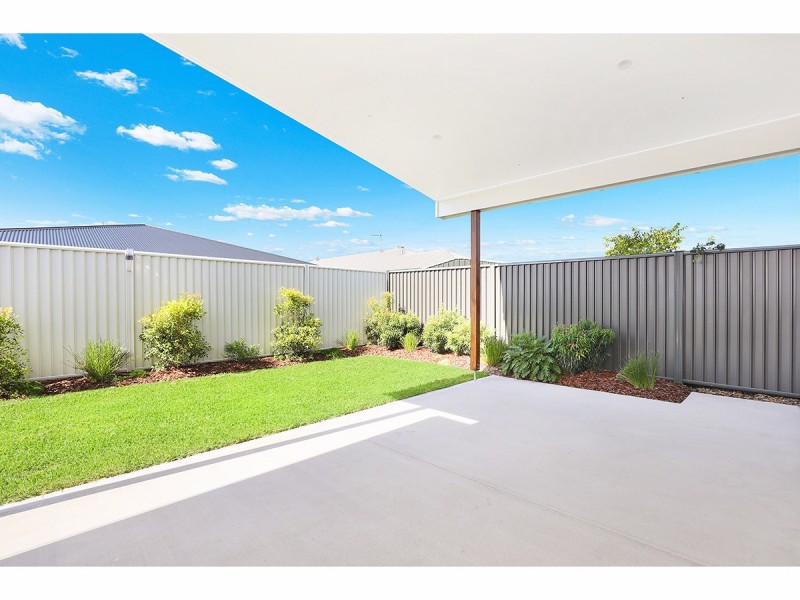 25 Bells Esplanade, Pelican Waters QLD 4551