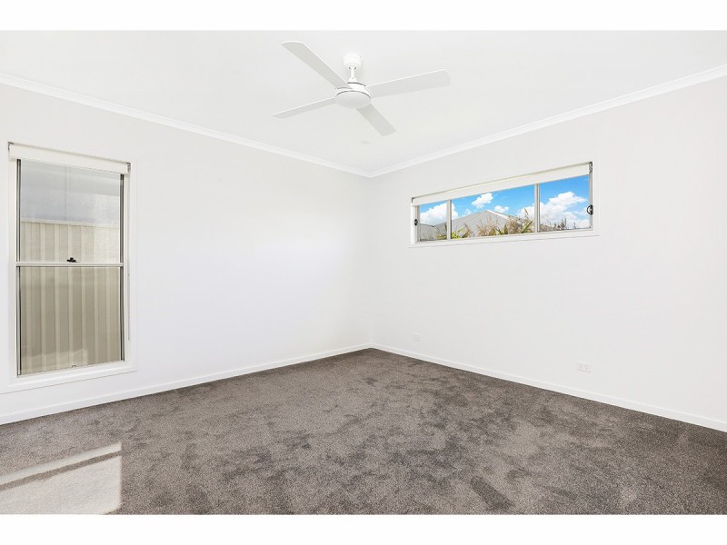 25 Bells Esplanade, Pelican Waters QLD 4551