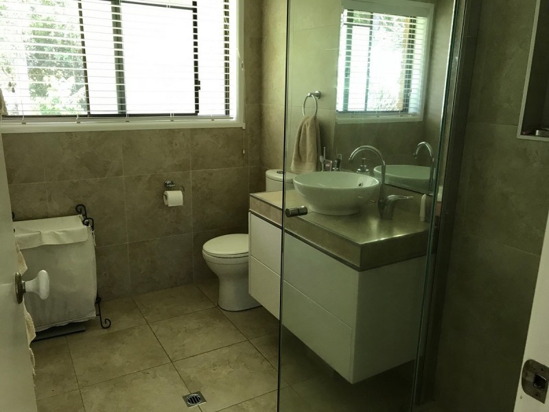 4 Brechin Crt, Mooloolah Valley QLD 4553