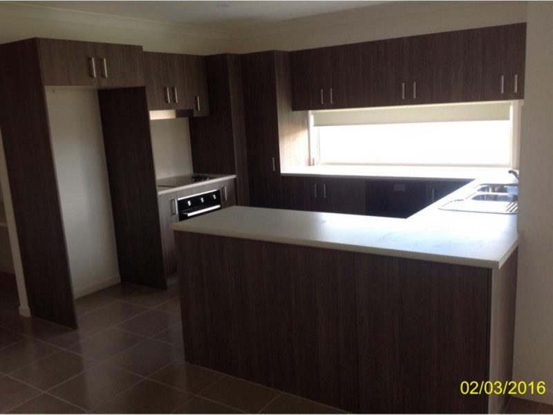 25a Clark Avenue, Glass House Mountains QLD 4518