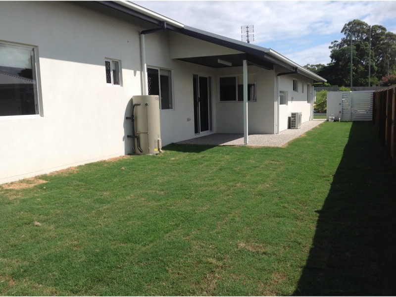 25a Clark Avenue, Glass House Mountains QLD 4518