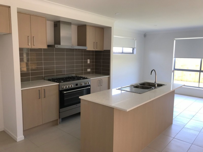 26 Stone Ridge Boulevard, Narangba QLD 4504