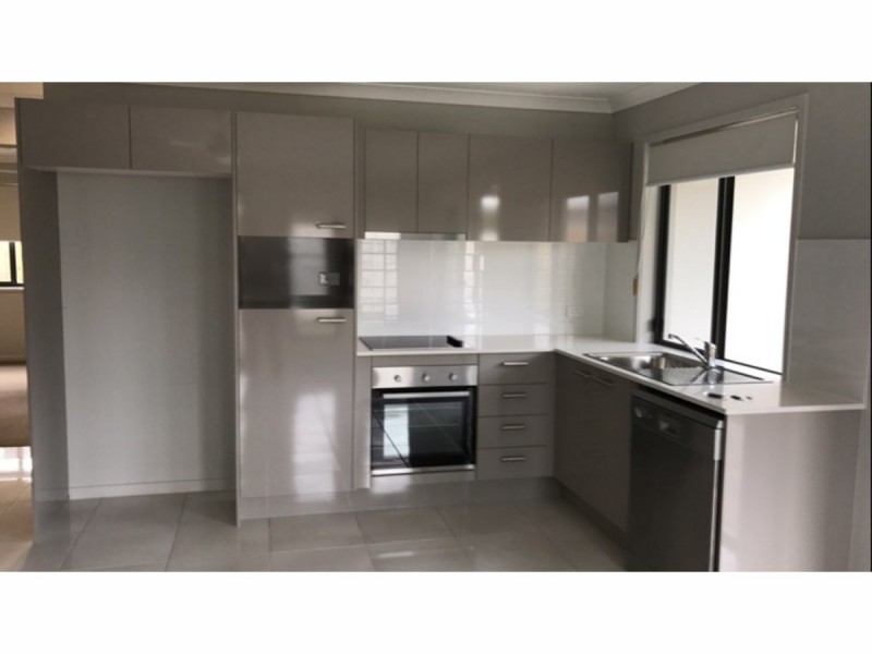 2/24 Spoonbill Drive, Forest Glen QLD 4556