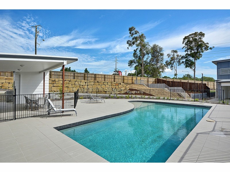 55/17 Greensboro Place, Little Mountain QLD 4551