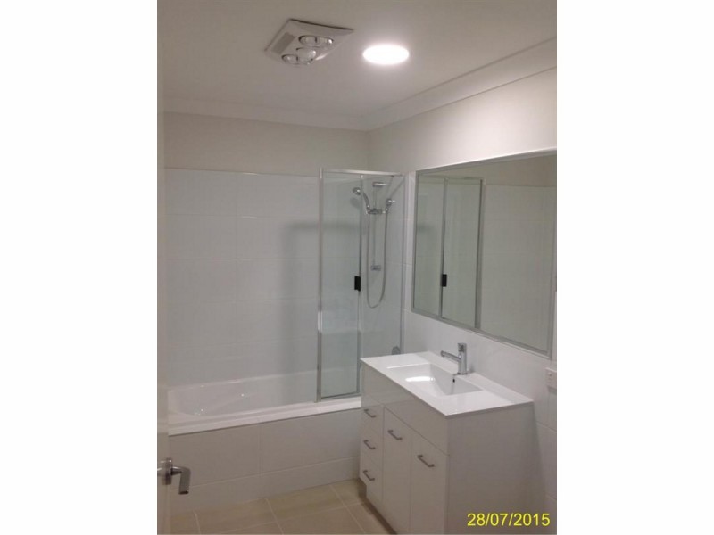38/17 Greensboro Place, Little Mountain QLD 4551