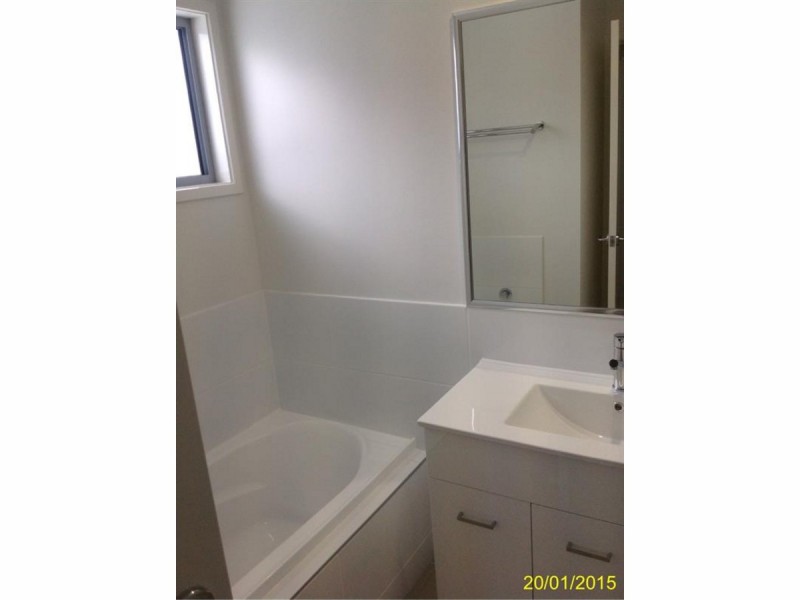 28/17 Greensboro Place, Little Mountain QLD 4551