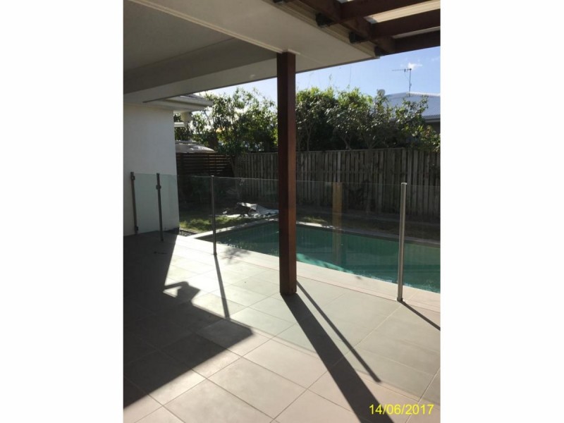 24 Ponytail Circuit, Mountain Creek QLD 4557