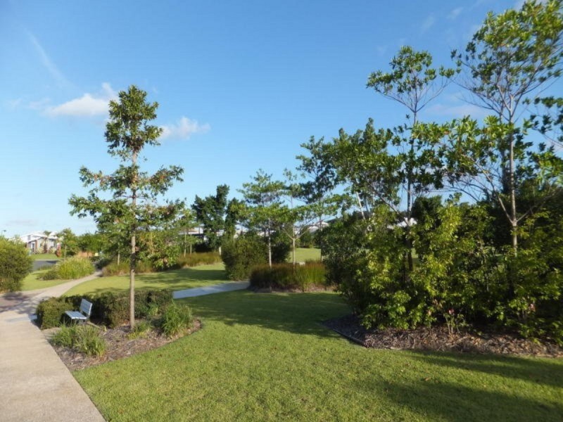 24 Ponytail Circuit, Mountain Creek QLD 4557