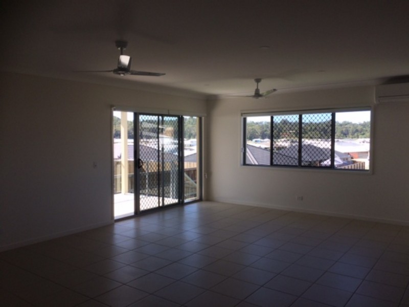 1/9 Lake View Place, Bli Bli QLD 4560