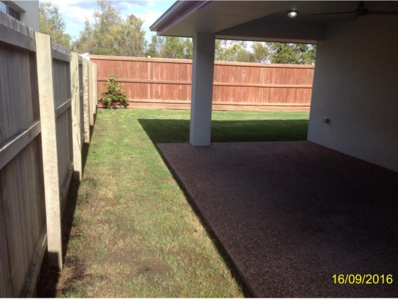 28 Hillsborough Circuit, Mountain Creek QLD 4557