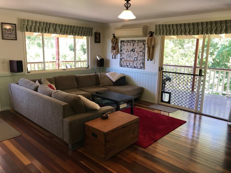 255 Burnside Road, Burnside QLD 4560