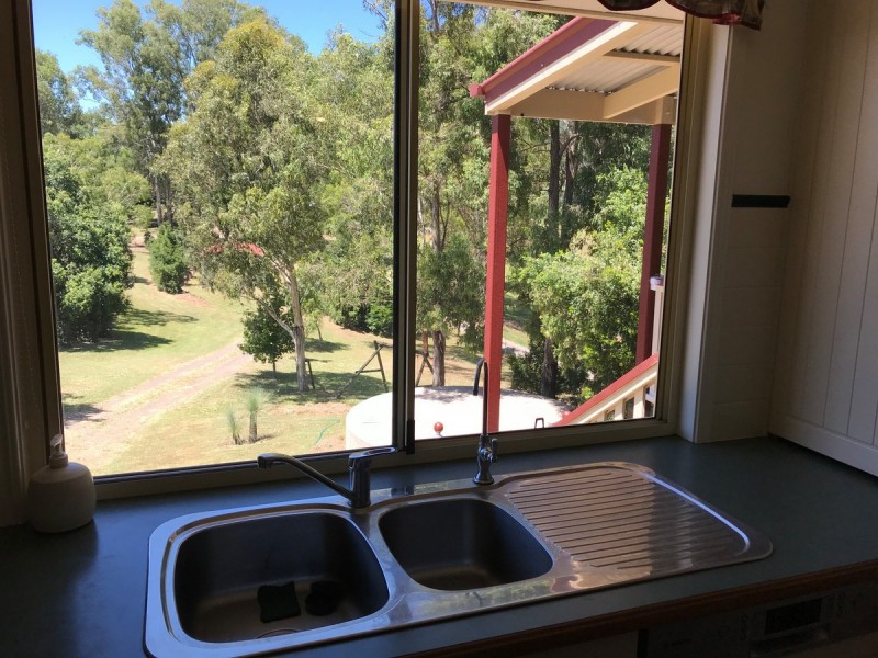 255 Burnside Road, Burnside QLD 4560