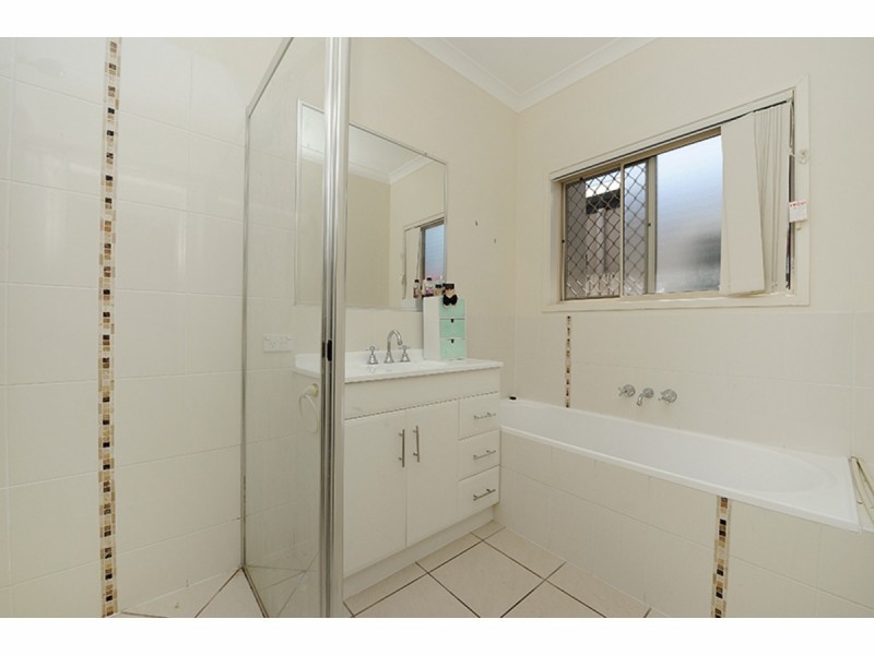 36 Howitt Street, Caloundra West QLD 4551