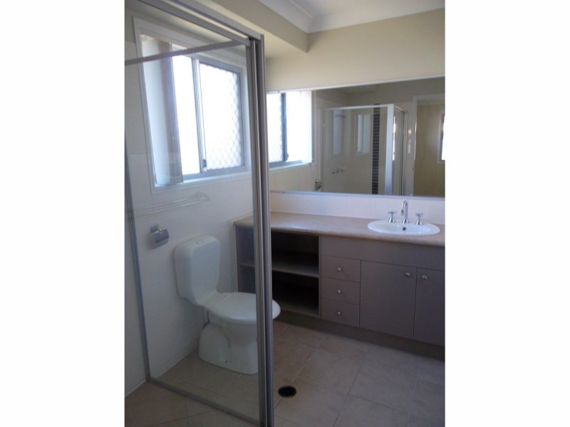 12 Silvereye Street, Sippy Downs QLD 4556