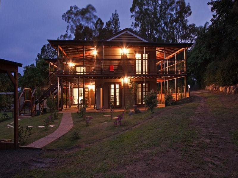 31 Crittenden Road, Glass House Mountains QLD 4518