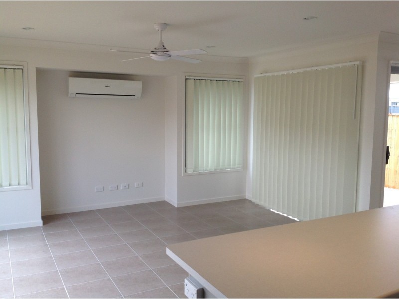 7 Brampton Way, Meridan Plains QLD 4551