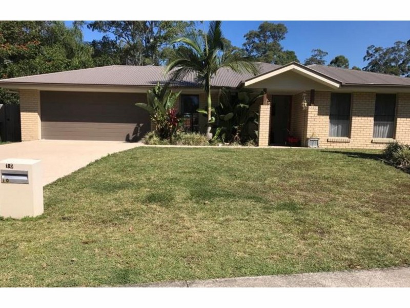 16 Elouera Close, Landsborough QLD 4550