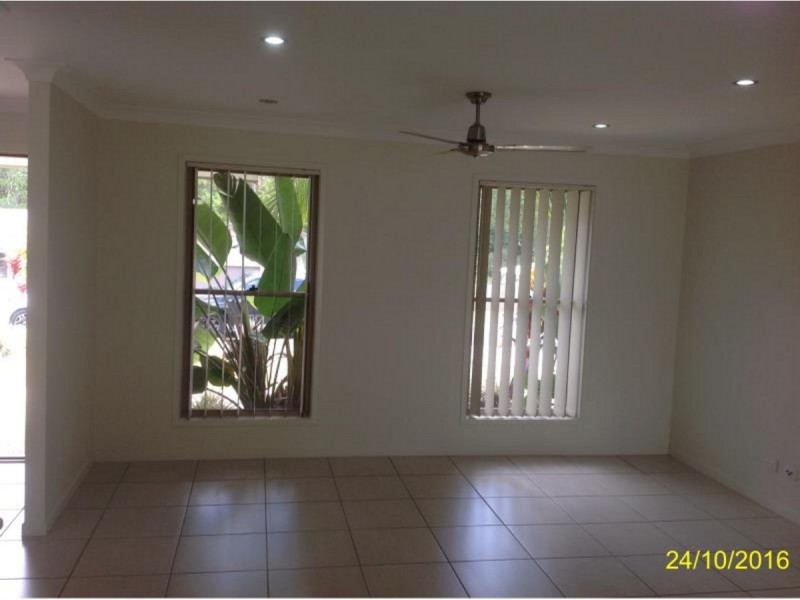 16 Elouera Close, Landsborough QLD 4550