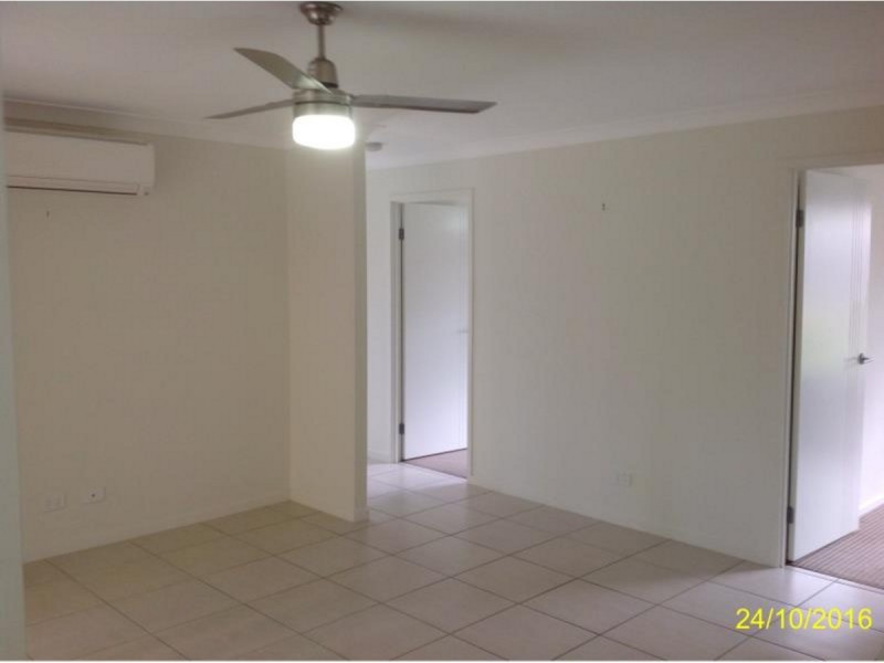 16 Elouera Close, Landsborough QLD 4550