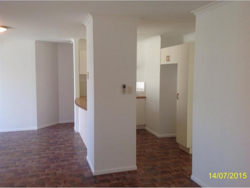 2/29 Village Way, Little Mountain QLD 4551