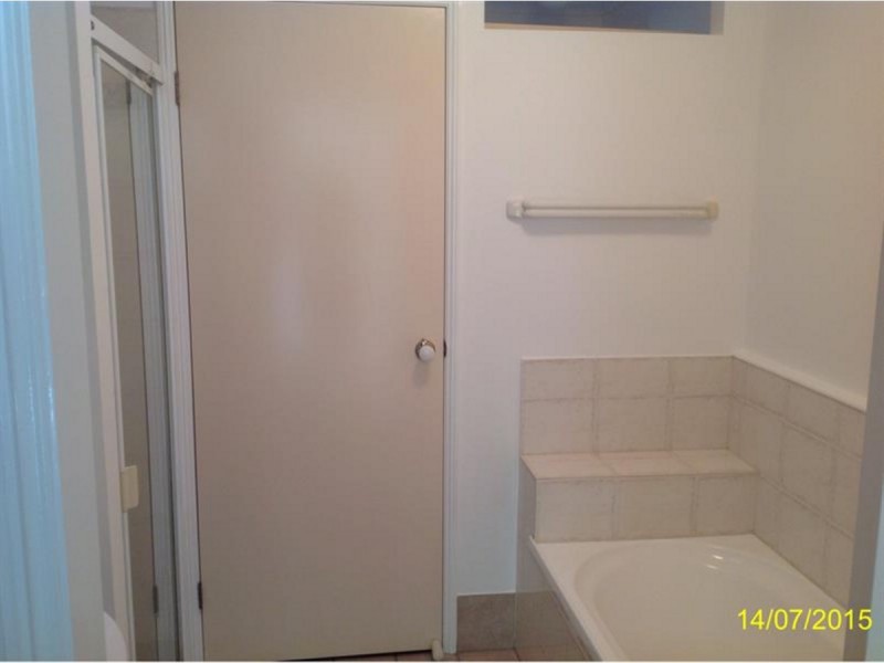 2/29 Village Way, Little Mountain QLD 4551