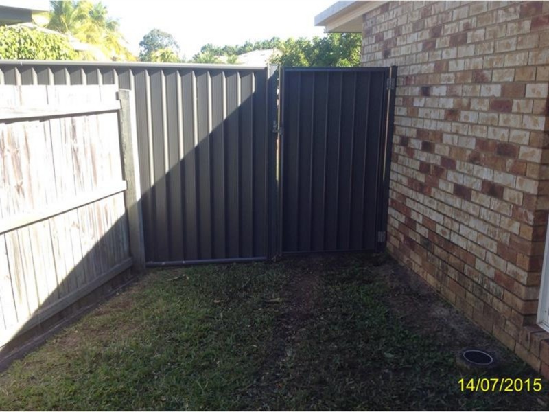 2/29 Village Way, Little Mountain QLD 4551