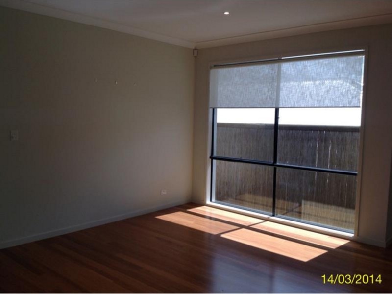 13 Waratah Crescent, Springfield Lakes QLD 4300