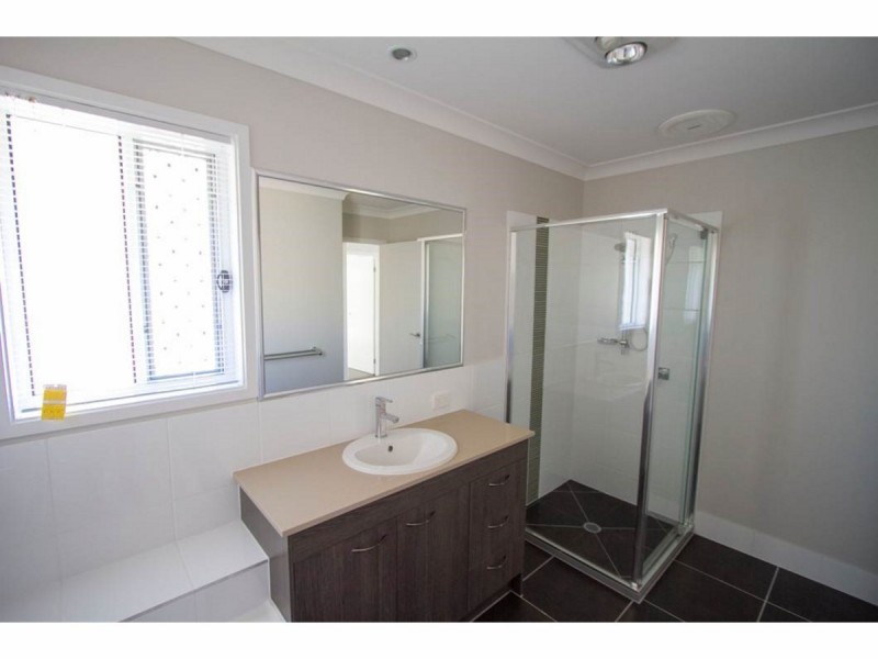 70 Brampton Crescent, Mountain Creek QLD 4557