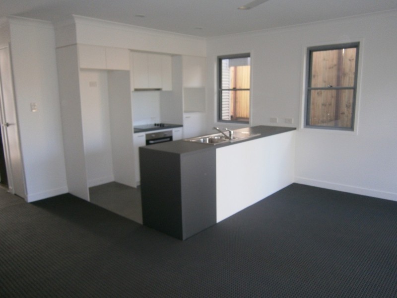 45/2-12 Kurrimine Crescent, Brightwater, Mountain Creek QLD 4557