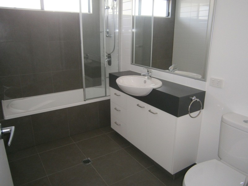 45/2-12 Kurrimine Crescent, Brightwater, Mountain Creek QLD 4557