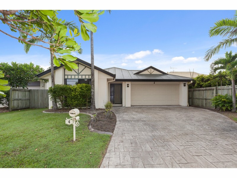 4 Windermere Way, Sippy Downs QLD 4556