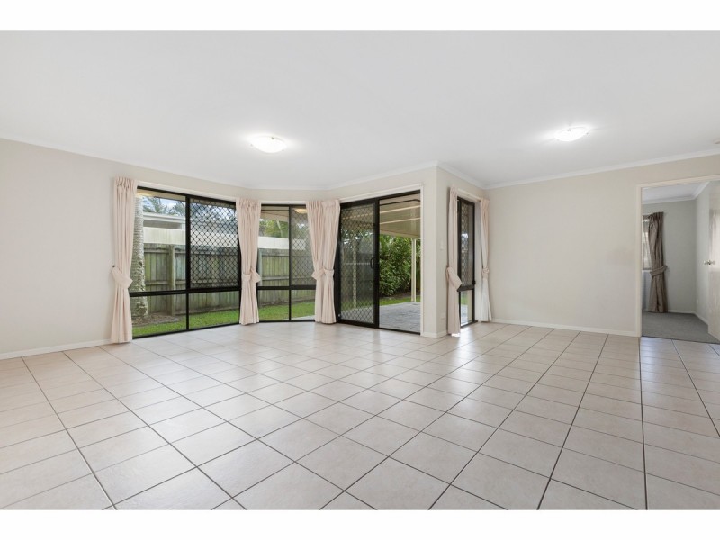 4 Windermere Way, Sippy Downs QLD 4556