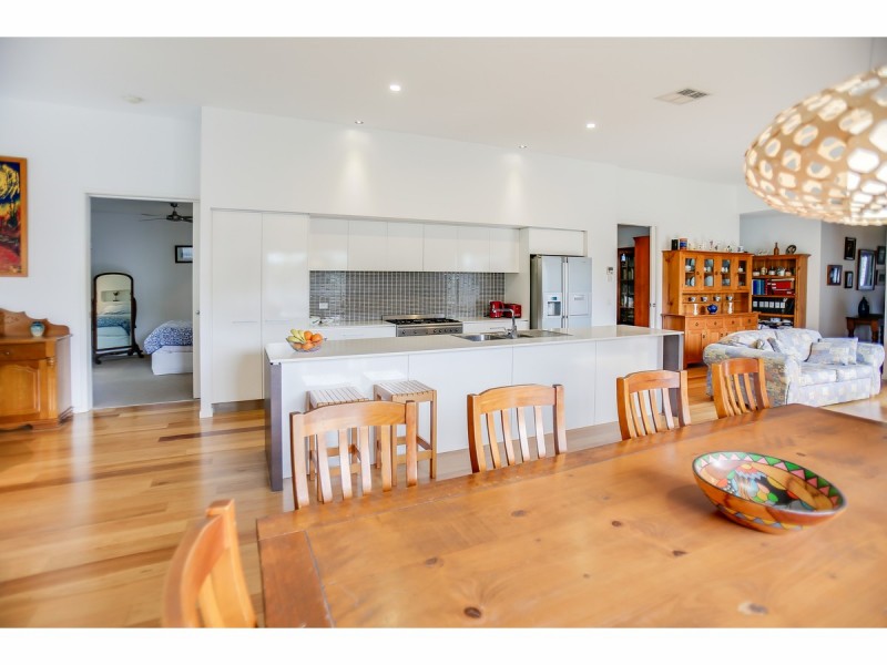12 Albany Street, Sippy Downs QLD 4556