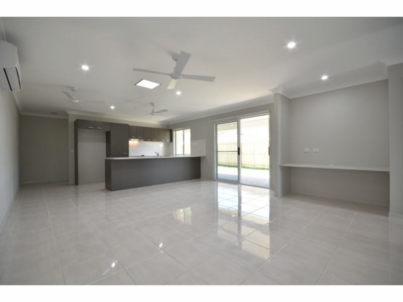 13a Poole Road, Glass House Mountains QLD 4518