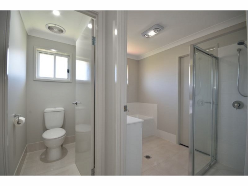 13a Poole Road, Glass House Mountains QLD 4518