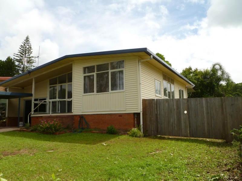 15 Waterfall Road, Nambour QLD 4560