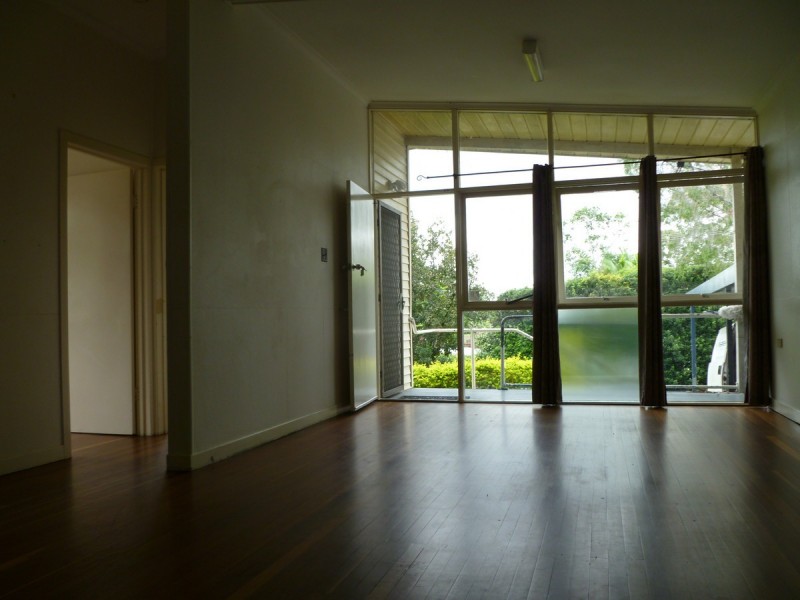 15 Waterfall Road, Nambour QLD 4560