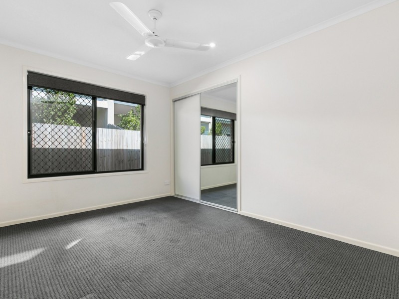4 Promontory Street, Birtinya QLD 4575
