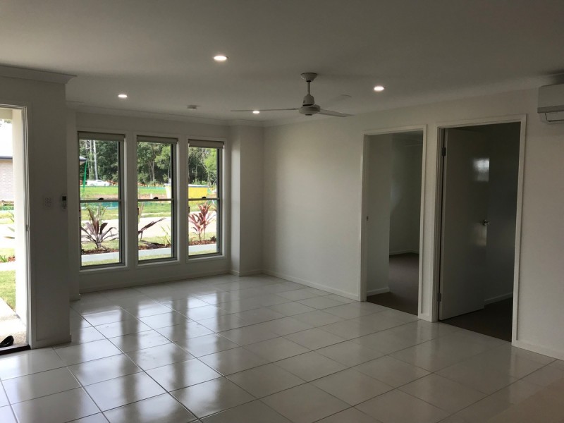 1/18 Mellumbrook Drive, Landsborough QLD 4550