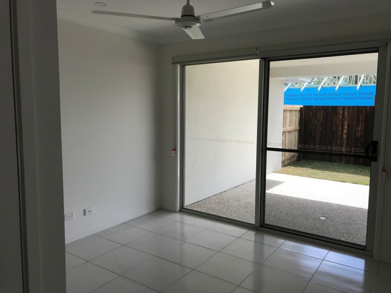 1/18 Mellumbrook Drive, Landsborough QLD 4550