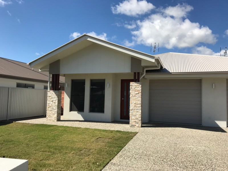 1/13 Mellumbrook Drive, Landsborough QLD 4550