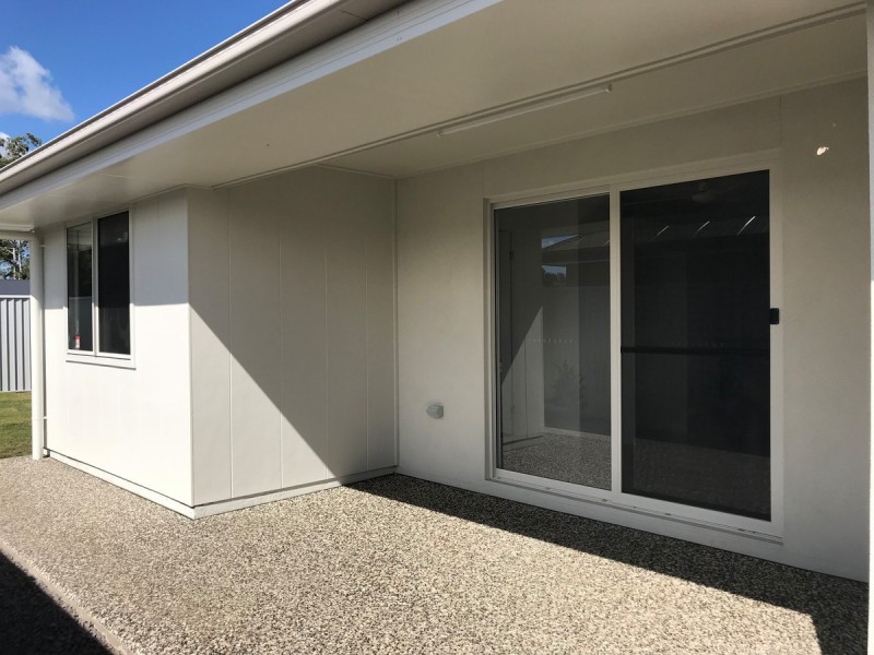 1/13 Mellumbrook Drive, Landsborough QLD 4550